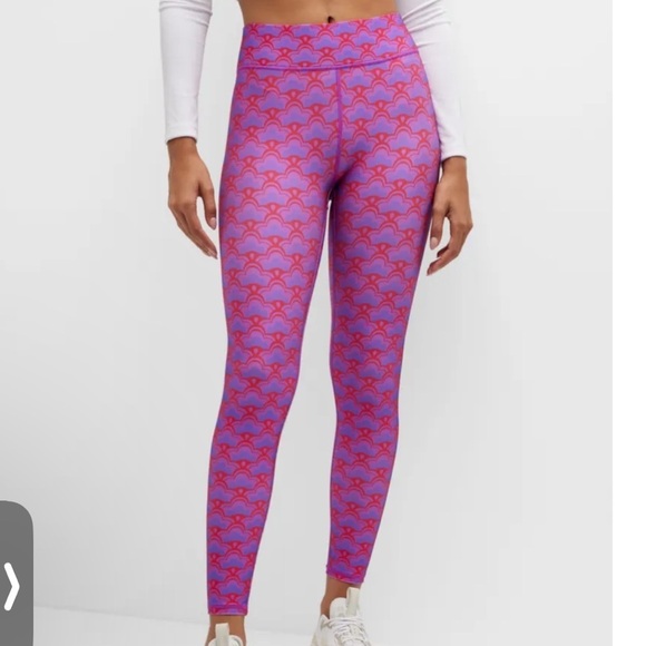 Terez Pink Floral Geo High-Shine Leggings Purple and Red Leggings plus size 1X - Picture 7 of 7